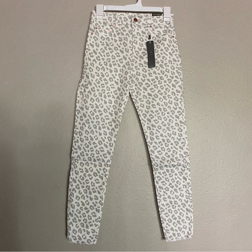 NWT Tractr “Mona” Slim Fit High-Rise Pants | Leopard Print | Size 0/25